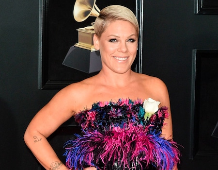 Reese Witherspoon & More Stars Applaud Pink's Response to a Troll